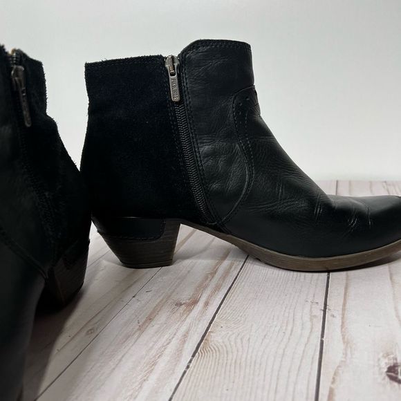 Pikolinos Rotterdam Black Leather Ankle Boots - Picture 2 of 10